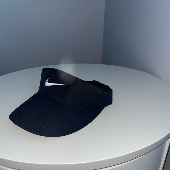 Nike Unisex Golf Visor - Picture 3 of 3